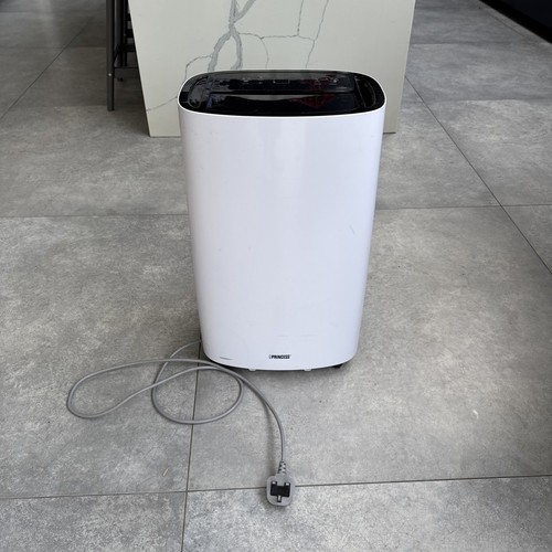 Dehumidifier interior damp - interior,